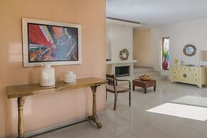 Armonia Seaside Villas