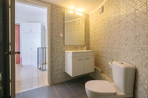 Armonia Seaside Villas