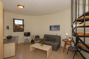 Armonia Seaside Villas