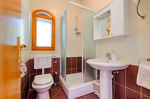 Seafront Holiday Home Marija