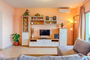 Seafront Holiday Home Marija