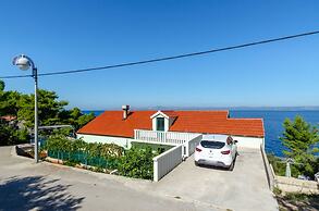 Seafront Holiday Home Marija