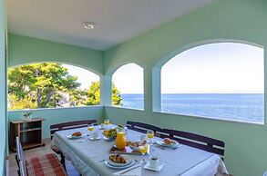 Seafront Holiday Home Marija