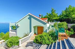 Seafront Holiday Home Marija