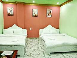 Van Quynh Hotel Dalat