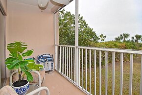 Direct Beachfront Delight by Beachside Management