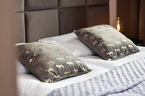 Apartment Warsaw Woronicza by Renters