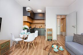 Apartment Warsaw Woronicza by Renters