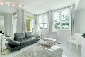 Casa Costa 308s Studio, Pools, Jacuzzi, Beach, Shops & Dog Friendly