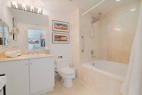 Casa Costa 309s Studio, Pools, Jacuzzi, Beach, Shops & Dog Friendly