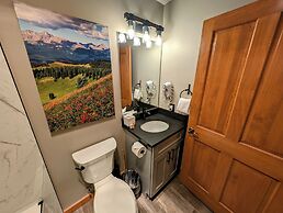 Expedition Station 8608