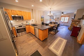 Expedition Station 8608