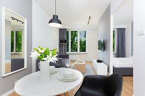 Apartment Warsaw Sławinska by Renters