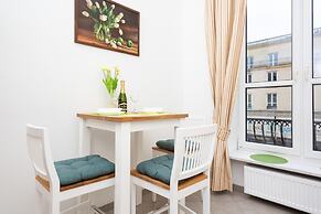 Apartment Warsaw Warecka by Renters