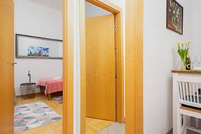 Apartment Warsaw Warecka by Renters