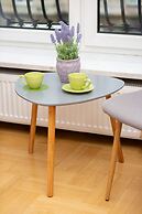 Apartment Warsaw Warecka by Renters