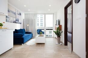 Business Apartment Grzybowska by Renters