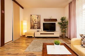 Apartments Warsaw Hoza by Renters