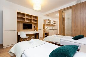 Wolska Deluxe Studio Apartment