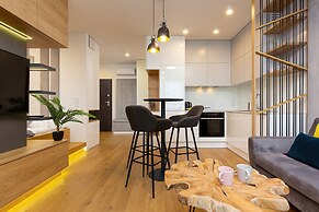 Studio Warsaw Grzybowska by Renters