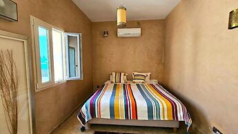 Marrakesh 6-bed Housing Authentic Berber