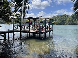 Palmeras del Río Hotel