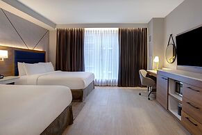 Hampton Inn by Hilton Montreal Downtown