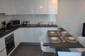 The Green House on the Lake