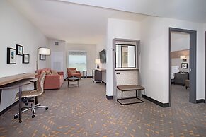 Holiday Inn Glendale - Stadium & Ent Dist, an IHG Hotel