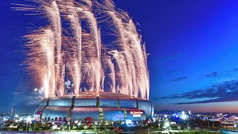 Holiday Inn Glendale - Stadium & Ent Dist by IHG