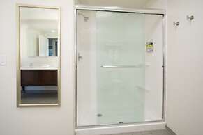 Holiday Inn Glendale - Stadium & Ent Dist by IHG