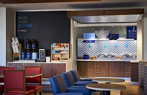 Holiday Inn Express & Suites Murphysboro - Carbondale by IHG