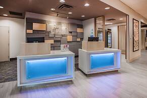 Holiday Inn Express & Suites Murphysboro - Carbondale by IHG