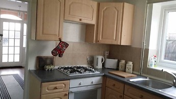 Chester 3 Bedroom House 4th Room to Sleep 7 Total