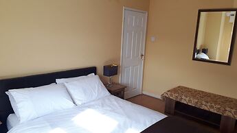 Chester 3 Bedroom House 4th Room to Sleep 7 Total