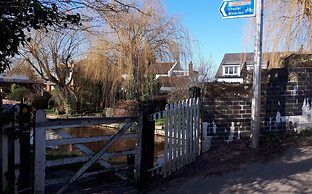 Chester 3 Bedroom House 4th Room to Sleep 7 Total