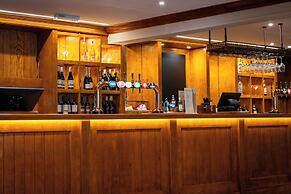 The Oakwood Hotel