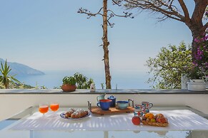 Luxury Family Amalfi Coast Villa