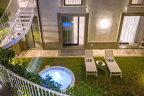 Luxury Villa with Penthouse, Pools and Sea View