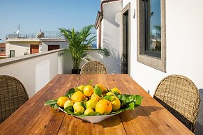 Luxury Villa with Penthouse, Pools and Sea View