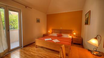 Apartment Villa Molina