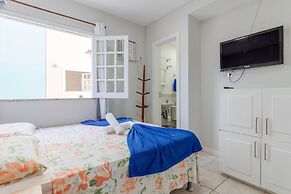 GB21 Ótima Casa 4 Suítes em Guarajuba