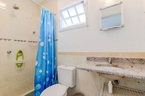 GB21 Ótima Casa 4 Suítes em Guarajuba