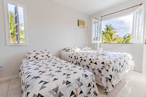 GB21 Ótima Casa 4 Suítes em Guarajuba