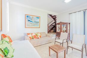 GB21 Ótima Casa 4 Suítes em Guarajuba