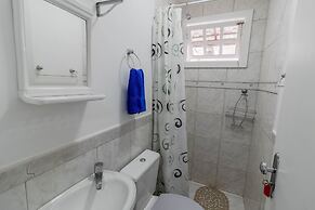 GB21 Ótima Casa 4 Suítes em Guarajuba