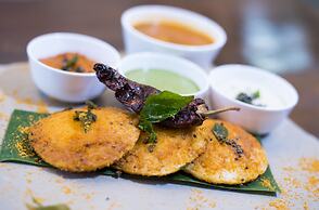 VITS Shanti Solitaire Arpora