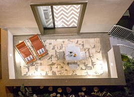 Luxury Suite with Terrace