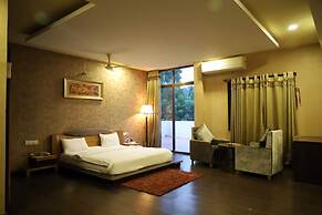 Hotel Heera Excutive