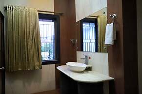 Hotel Heera Excutive